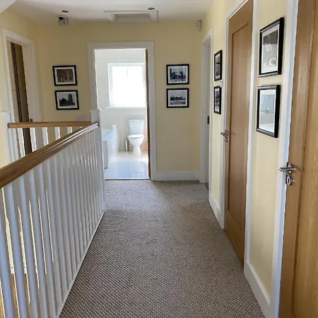 Walsheslough, Rosslare Strand, County Wexford - 3 Bedroom Sleeps 6 *